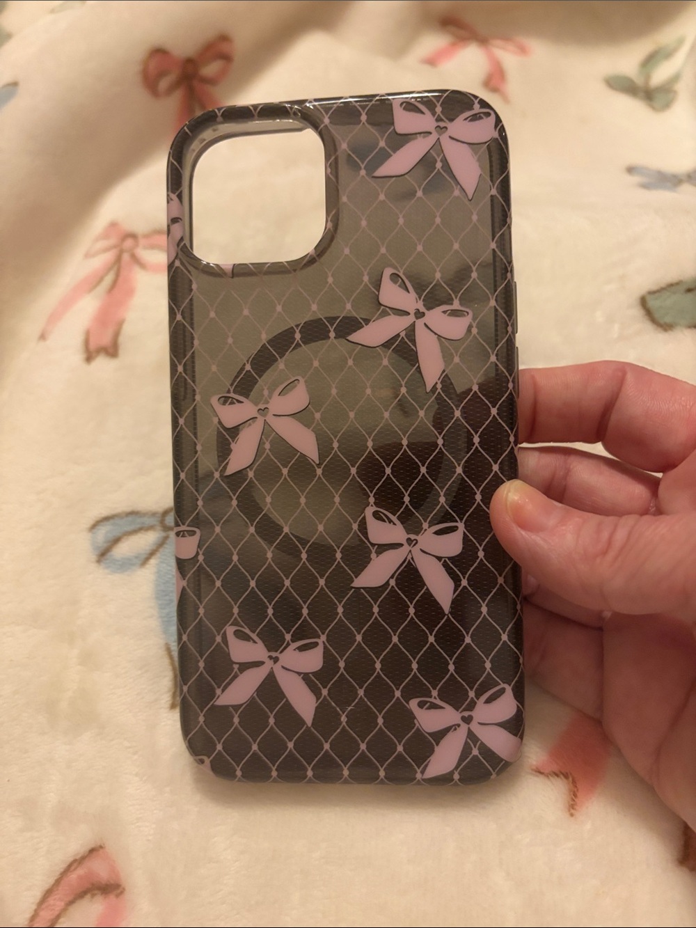Velvet Caviar Pink Bow Pattern Black iPhone 14 Case-Like New